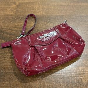 Vintage Coach Large Wirstlet